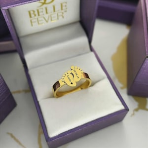 Personalized Baby Feet Ring – Custom Engraved Band – Keepsake Jewelry Gift for Mom, Mum or New Parent