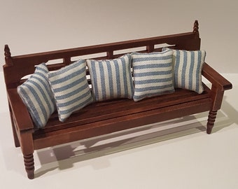 1:12 Scale Bench Seat with Cushions