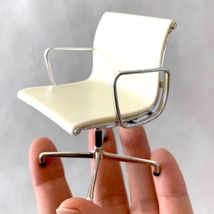 Modern Miniature Chair 1:12 Scale