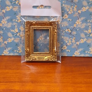 Dollhouse Miniature Paintings – Set Of 4 Antique Gold Gilt Frames, 1:12 Scale, Perfect For Dollhouse Decor