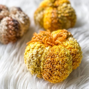 Crochet PUMPKIN Pattern - TEXTURED Rustic Fall Pumpkins
