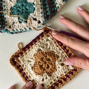 CROCHET PATTERN Crochet Modern Granny Square Market Tote Bag image 6