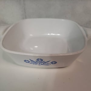 Petite Corning Ware Blue Cornflower P-41 Casserole Pan Dish vintage corningware dining cooking baking free ship