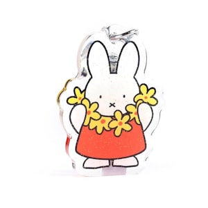 Bunny Acrylic Charm | Anime Acrylic Keychain | Aesthetic Keychain | Anime Charm | Cute Charm | Kawaii keychain | Rabbit keychain