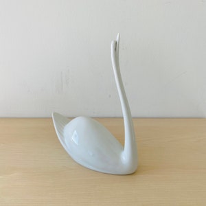 Vintage porcelain swan, ring holder, white swan