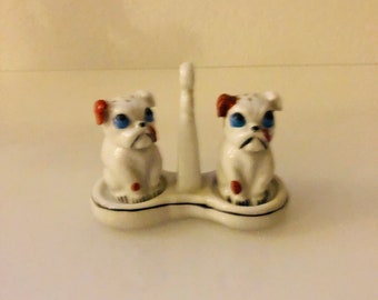 Porcelain salt and pepper shaker, bulldog, dog spreader