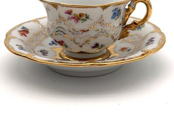 Elegant espresso cup by Meissen, B-shape, 1924-1934