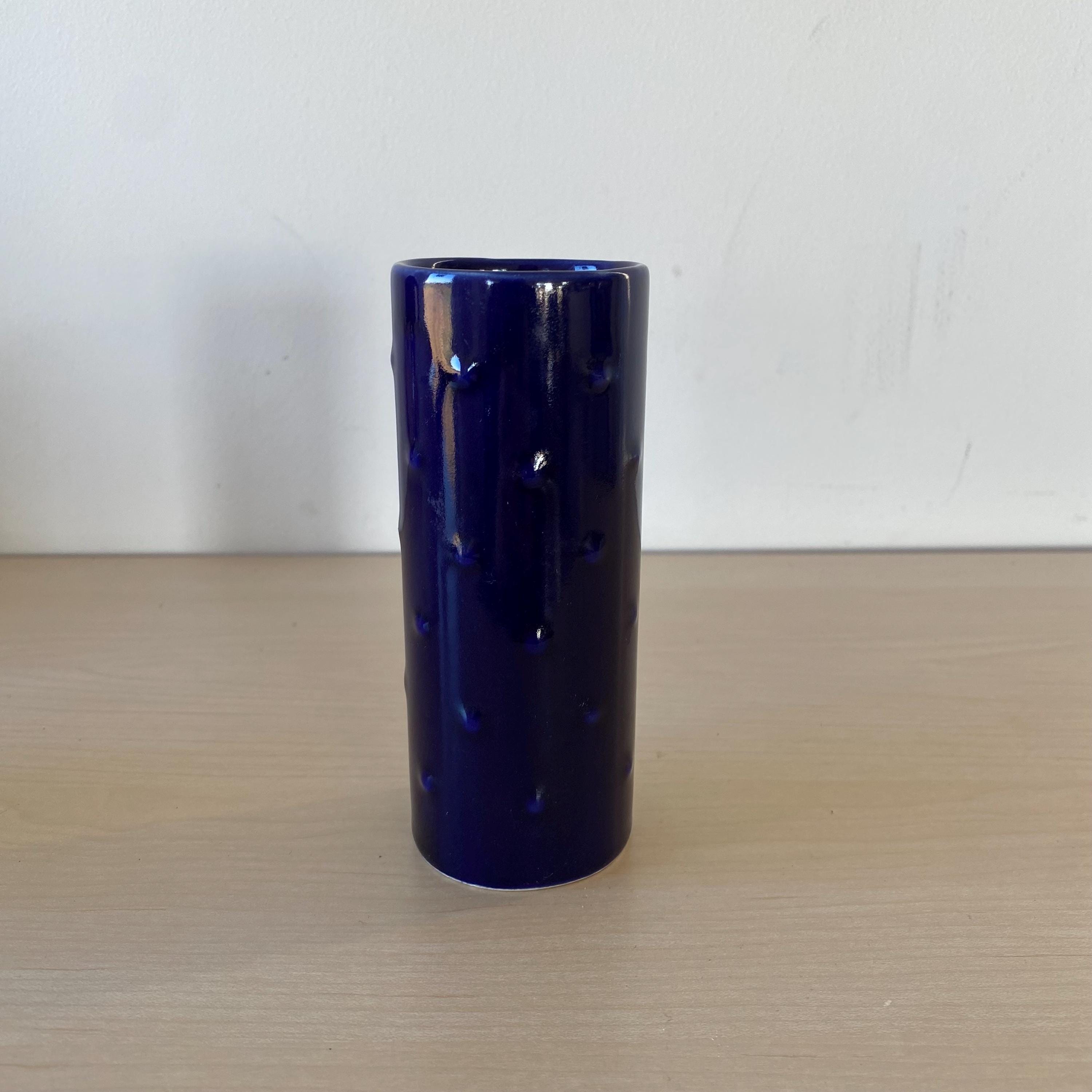 テクスチャ模様の小さくてかわいい青い陶器の花瓶 - Etsy 日本