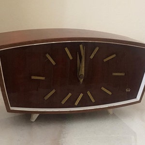 VINTAGE Table Clock - Weimar Mid Century Clock GDR - Mantel Clock in Perfect Condition