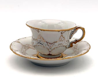 Elegant espresso cup from Meissen, B-shape