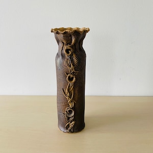 exceptional ceramic vase handcrafted, brown with sculptural flowers