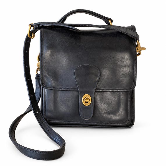 Vintage Coach Black Leather Crossbody Bag – Brass Turn-lock