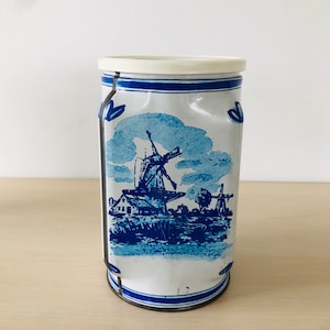 Old tin can, coffee can, tin can, vintage, brocante, windmill, sailing ship