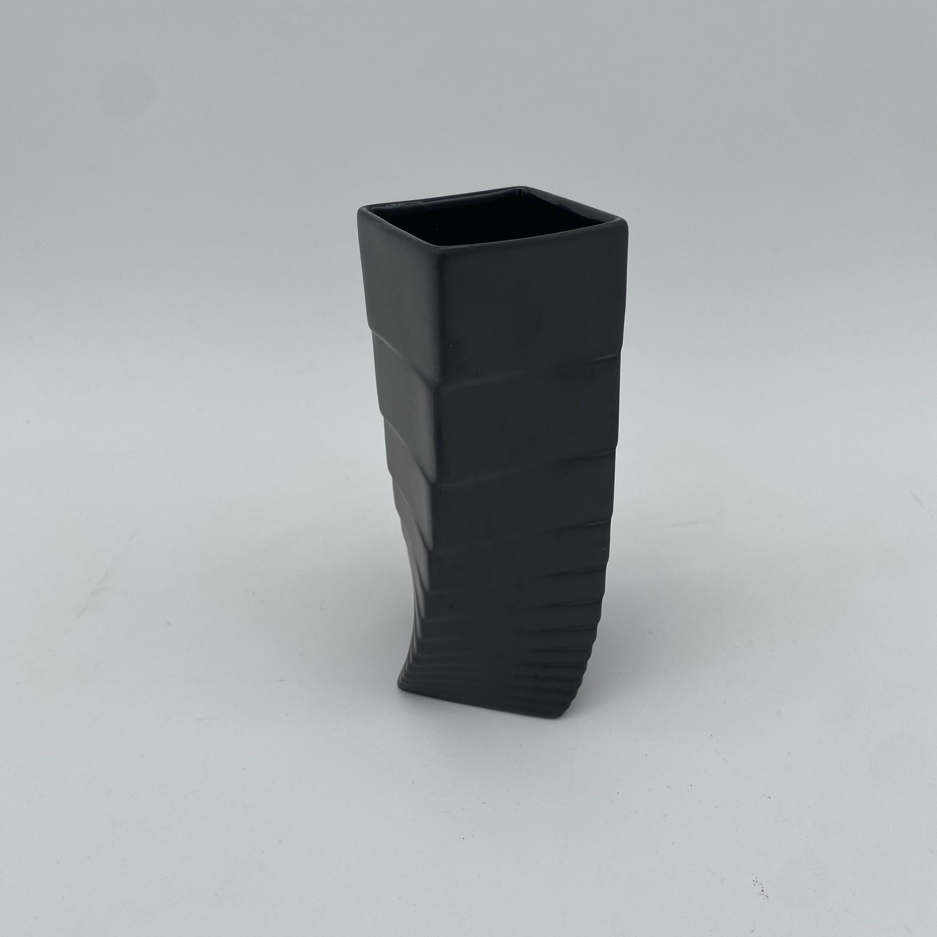 Rosenthal Studio Line Vase 4044-12 Twist Form Turnus Häusler-goltz Porcelain Black Matt, Small
