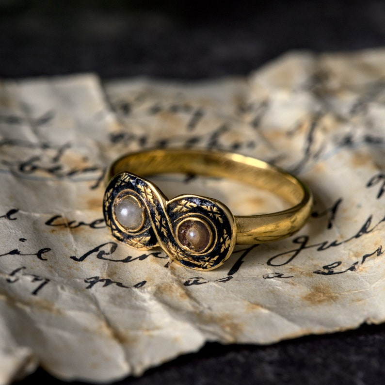 Unique Antique English 22K Gold Band Ring w/High Political Provenance 1767 image 1