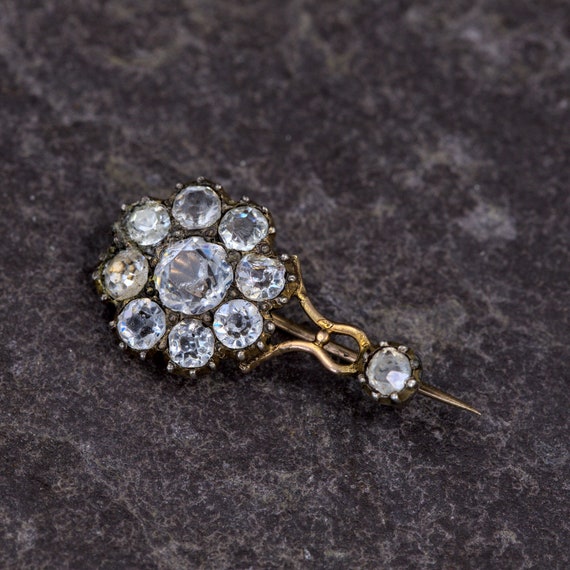 Halley's comet shop brooch