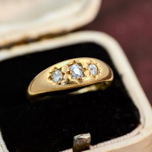 Superb Antique Victorian English 18K Gold 3-Stone 0.5ct Diamond Ring c1890