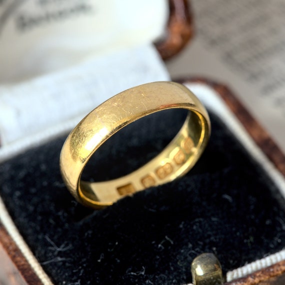 22K Gold Wedding Band Ring for Men - 235-GR6482 in 3.950 Grams