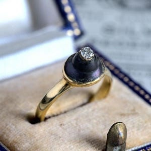 Unique Antique Georgian English 18K Gold Black Pearl w/ Captive Diamond Ring