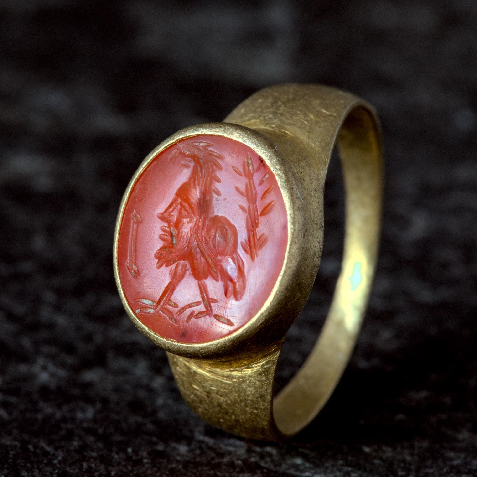 Extremely Rare Antique 21K Gold Roman Intaglio Seal Ring Gryllus
