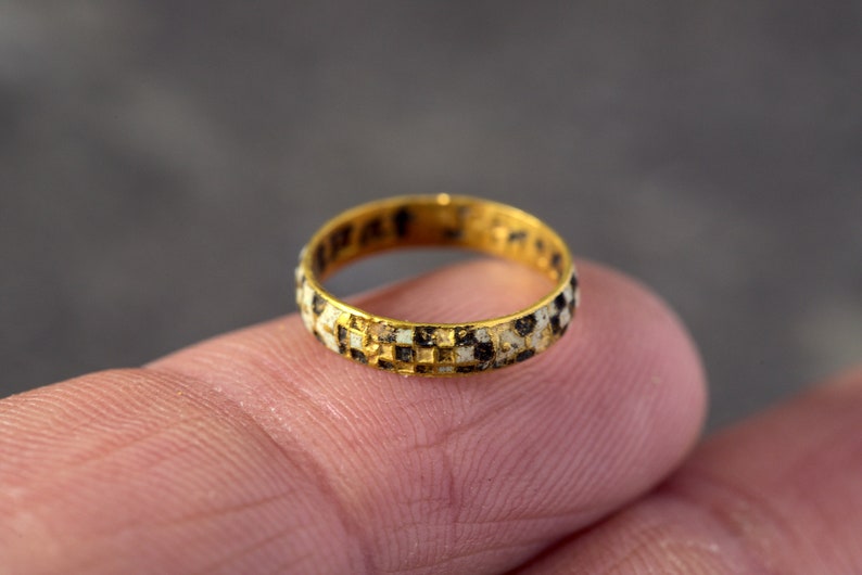 Rare Antique English Stuart Era 18K Gold Enamel Posy Ring - Etsy