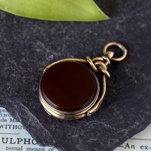 Unusual Antique Victorian English 9K Gold Opening Seal Locket Pendant c1870