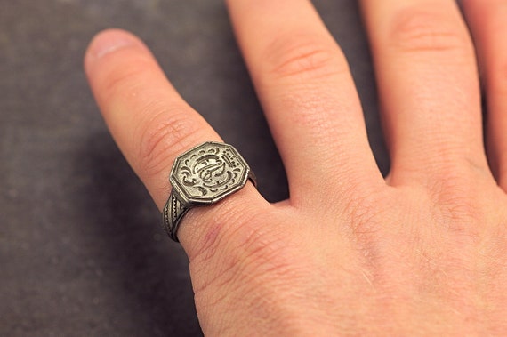 800 Silver Antique Ring Monogram Edwardian Family Crest Signet