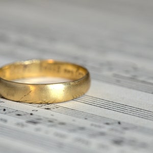 Genuine Antique English 22K Gold Wedding Posy Ring c1750 God Of Peace True Love