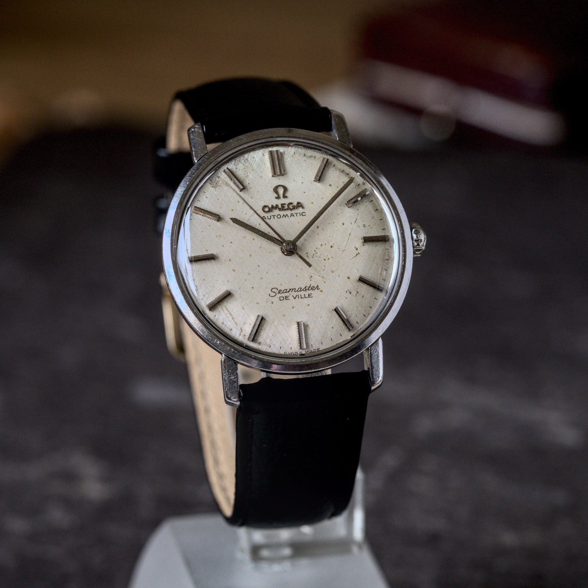 Genuine Vintage Swiss Omega Seamaster Deville Automatic Genuine Vintage Swiss Omega Seamaster Deville Automatic