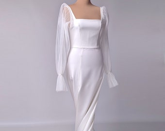 Off White Crepe Brautkleid, Meerjungfrau Kleid mit quadratischem Ausschnitt
