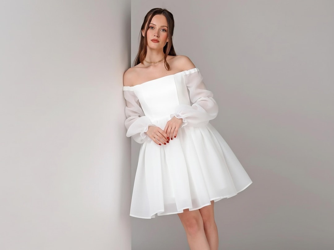 2025 Puff Sleeves Simple Mini Wedding Dress Elegant Short Bridal Gown Women Modern Wedding Gown main image 1