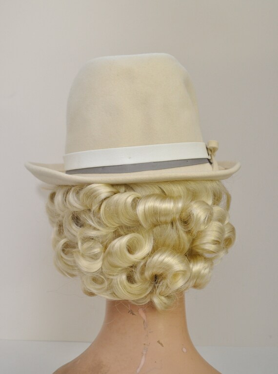 White Fedora Hat / Vintage 1960s 1970s Cream Wool… - image 5