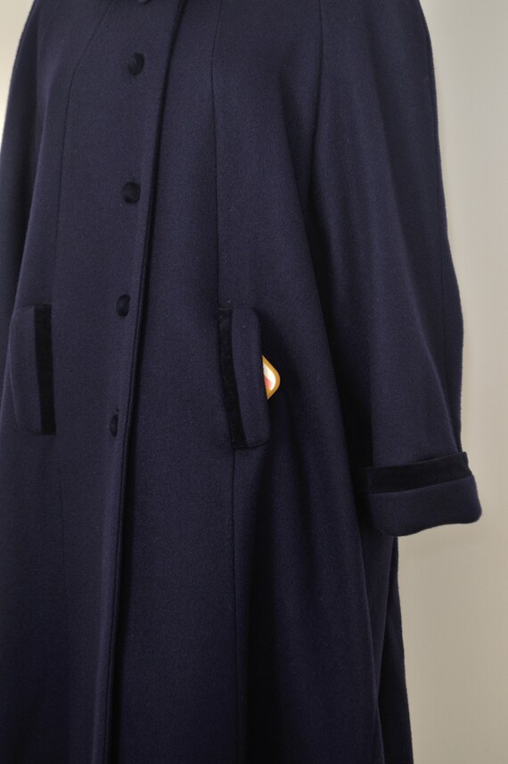 Vintage Navy Velvet Winter Coat / Small Medium Wo… - image 4