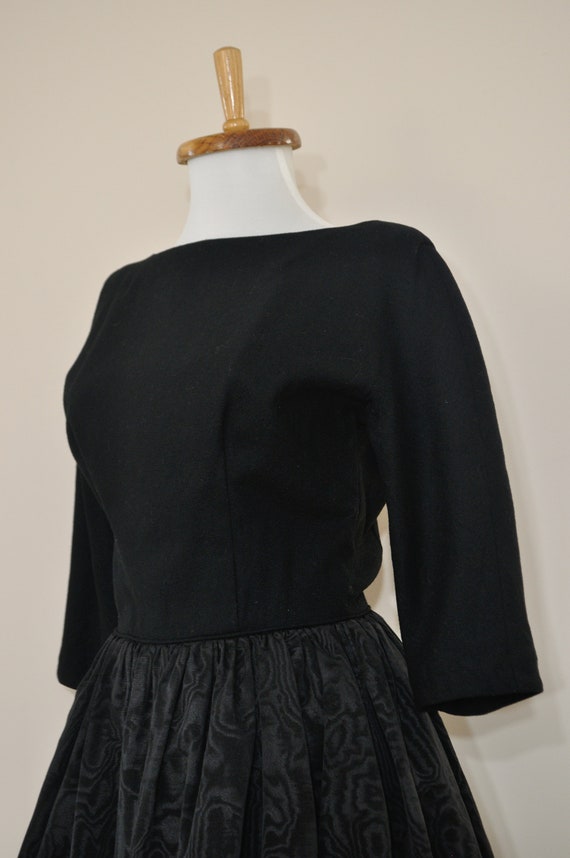 50s Black Dress / Vintage 1950s Wool Moire Peplum… - image 3