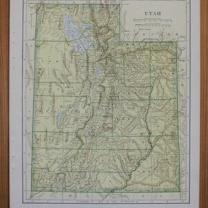 ユタ州またはバージニア州とウェストバージニア州の大型地図、1943 年コロンビア標準イラスト付き世界地図帳、アンティーク地図、ビンテージ地図、地図作成、エフェメラ