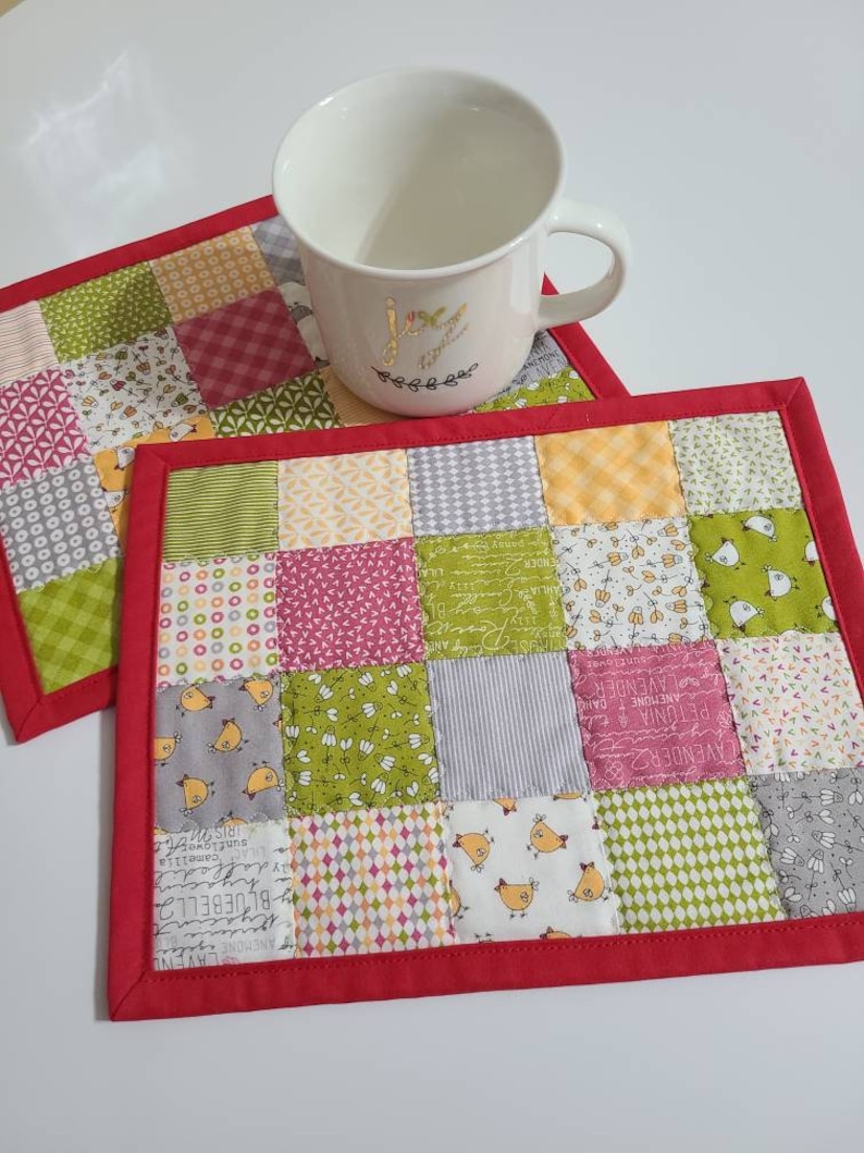 Rug Mug, Snack Mat, Chicken and Floral Print Rug Mug, Desk Mat, Counter ...