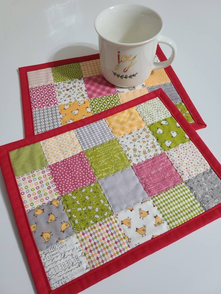 Snacks Rug Mug Rug, Snack Mat, Chicken and Floral Print Rug Mug, Desk Mat, Counter ...