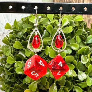 Dice Earrings | Dice Jewelry | Dnd Earrings | D20 Earrings | Nerd Jewelry | Dungeons and Dragons | Gamer Jewelry | D6 and D8 Dice Earring