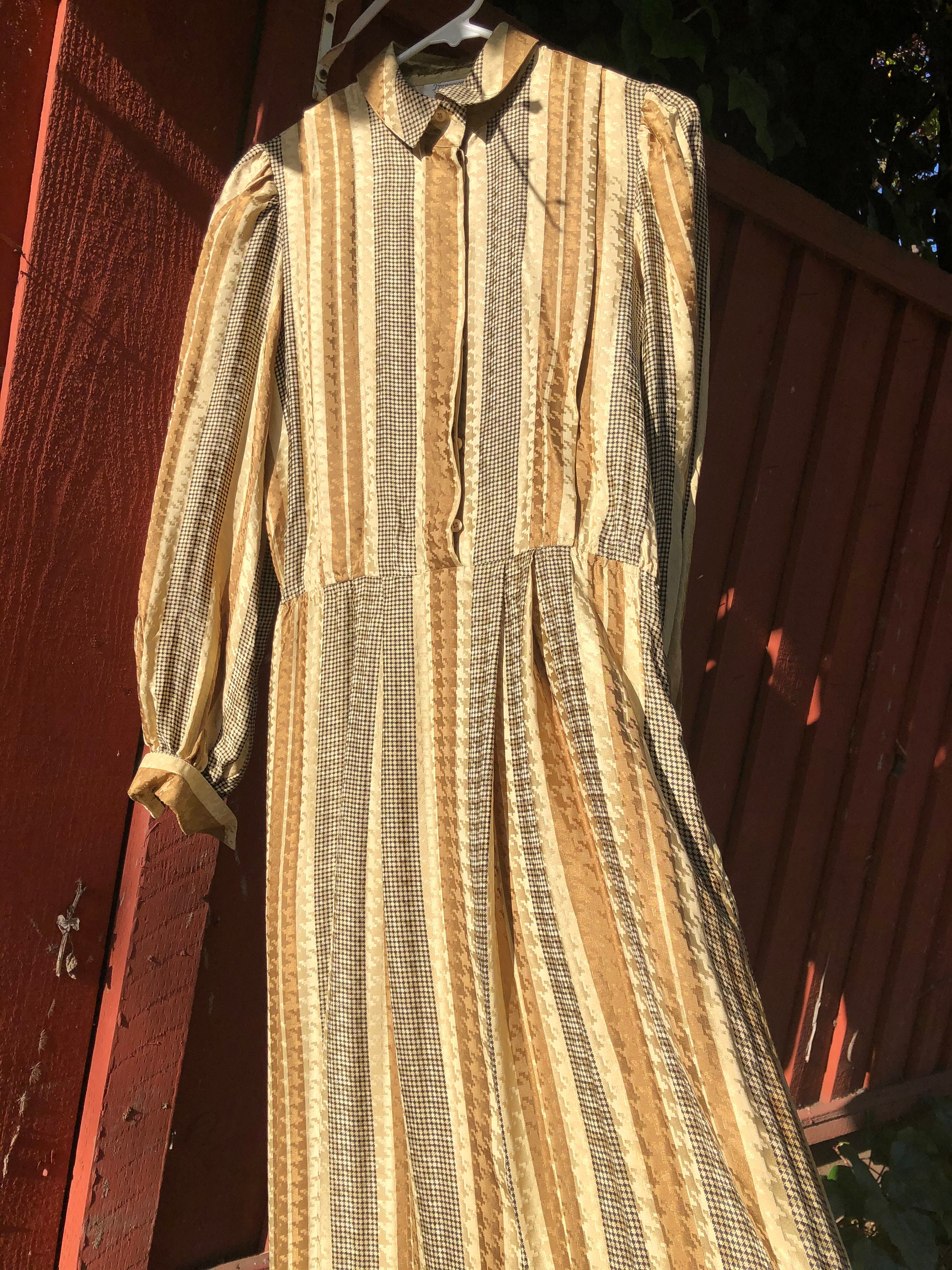 saks gold dress