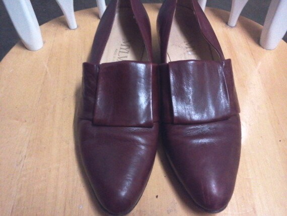 burgundy leather pumps