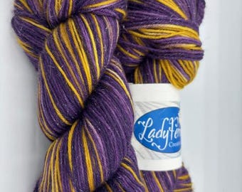 Royal Birth  (Fingering/Sock-Stardust)