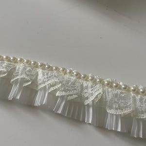 Ruban plissé de 2,5 cm en largeur avec ruban de perle cousu au milieu blanc,ruban plissé ,