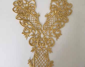 Embroidered appliqué in gold thread slightly in relief 58*32 cm