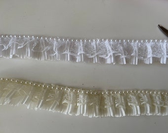 Pleated ribbon 2.5 cm wide with pearl ribbon sewn in the middle white, pleated ribbon,