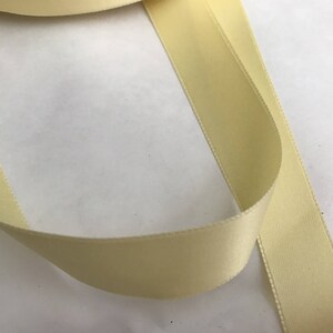 10 metre de ruban satin double face jaune 2 cm de largeur image 2