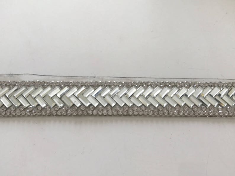 Crystal ribbon to stick to the iron on your creations 392 cm Silver