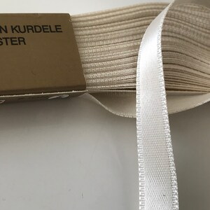 Ruban en satin ecru,ruban ecru ,ruban satin beige,ruban 1 cm,