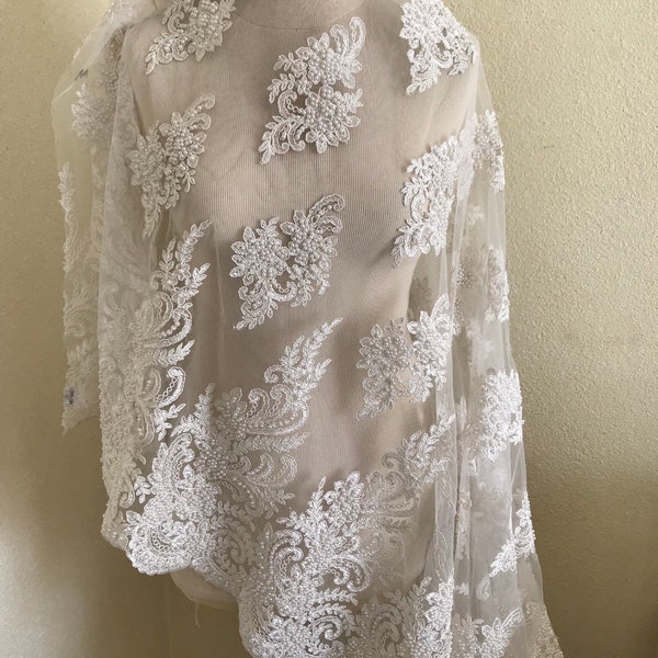 Dentelle robe de mariée blanche avec perle,dentelle perle,dentelle haute couture,