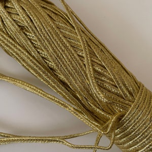 Ruban soutache tissé couleur doré ou argent