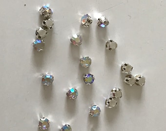 Strass a coudre en cristal AB de 5 mm socle argente